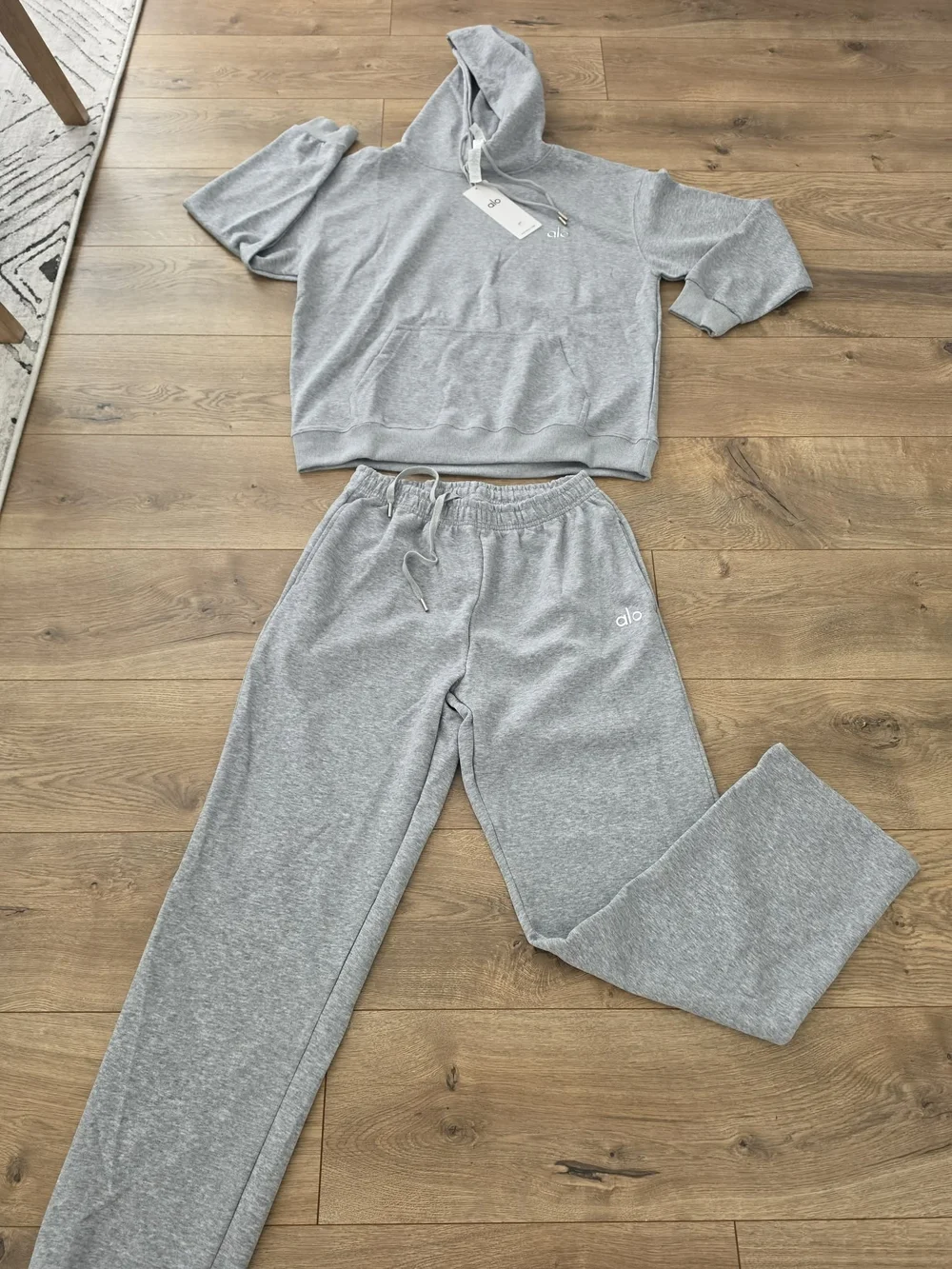 ALO Yoga Light Gray Hoodie & Jogger Set